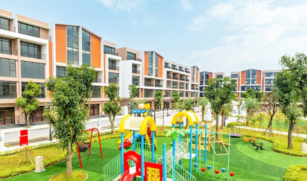 Dãy biệt thự tại phân khu Ánh Sáng Vinhomes Ocean Park 3